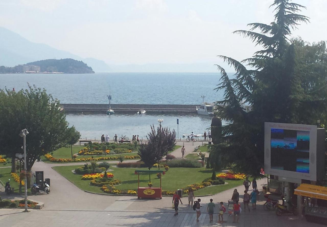 Guest House Ginek Ohrid Extérieur photo